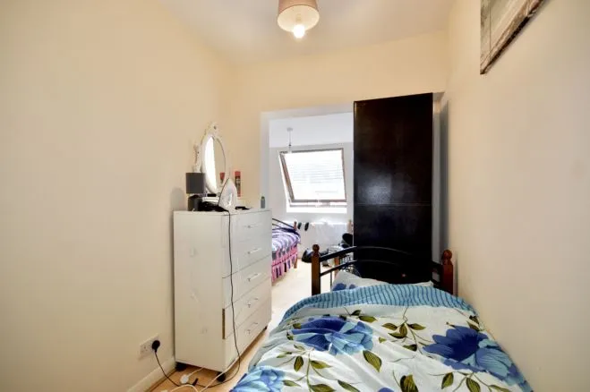 Mountfield Road, London, W5, photo 14