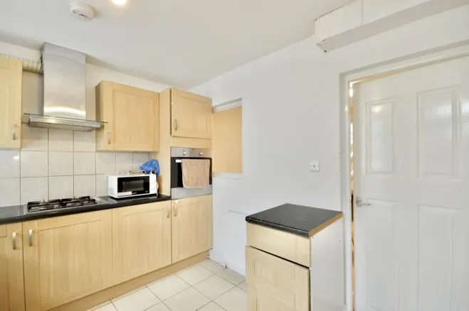 Mountfield Road, London, W5, photo 7