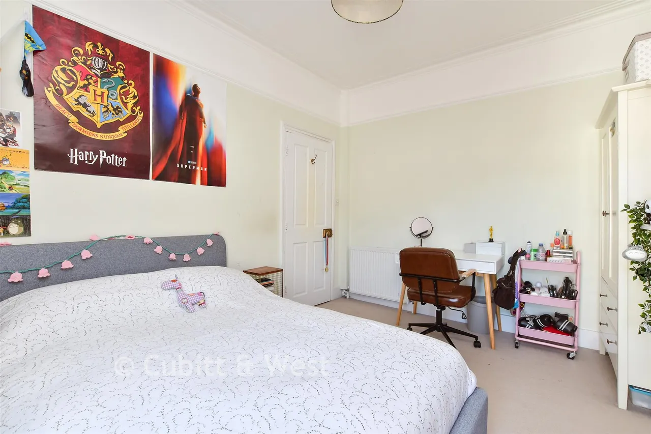 Eastcourt Road, Worthing, BN14, photo 13