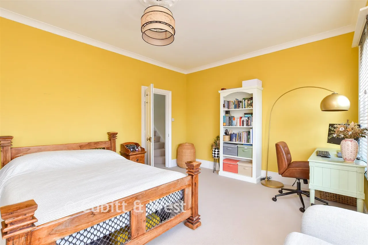 Eastcourt Road, Worthing, BN14, photo 11