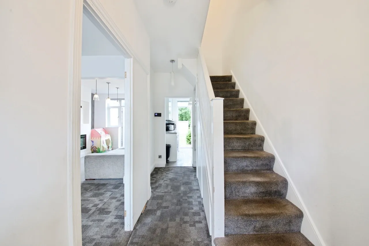 Parkside Avenue, Romford, RM1, photo 10