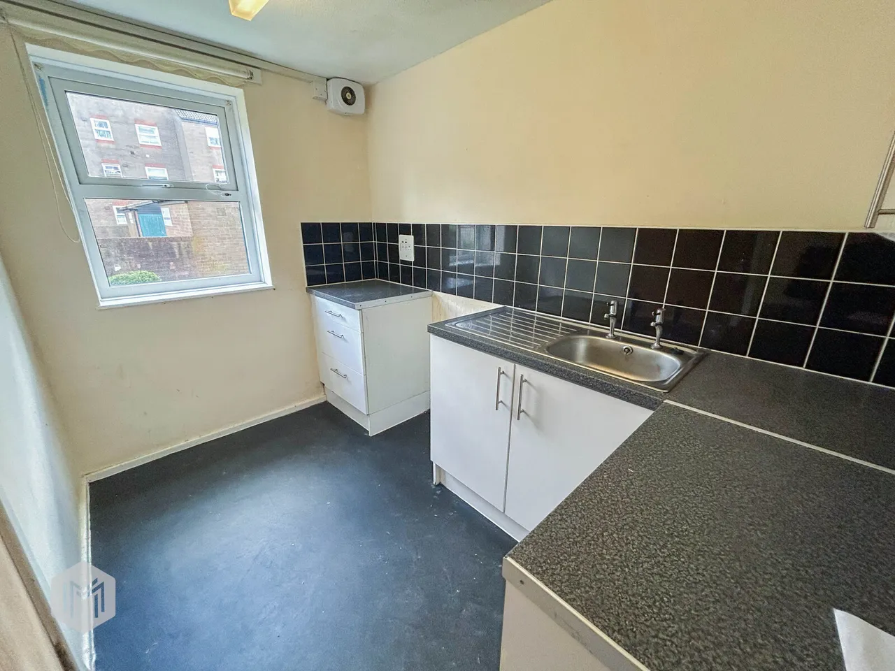 Flat 107, St. Johns Court New Road, Radcliffe, Manchester, M26 1NH, photo 4
