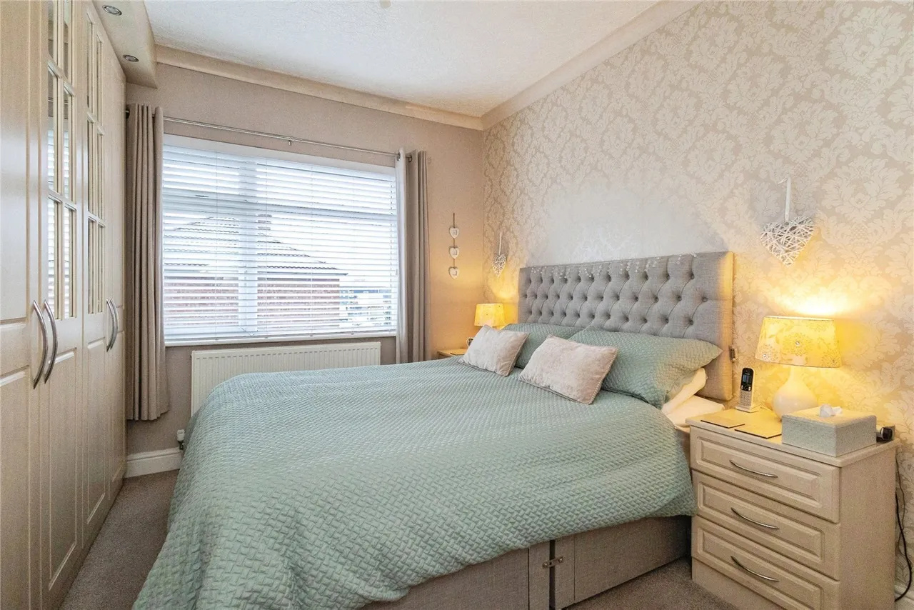 Broadstone Hall Road South, Stockport, Greater Manchester, SK5, photo 10