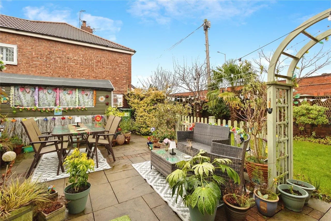 Broadstone Hall Road South, Stockport, Greater Manchester, SK5, photo 20