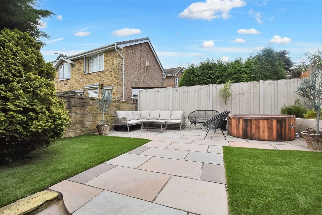 Abbeydale Way, Kirkstall, LS5, photo 16