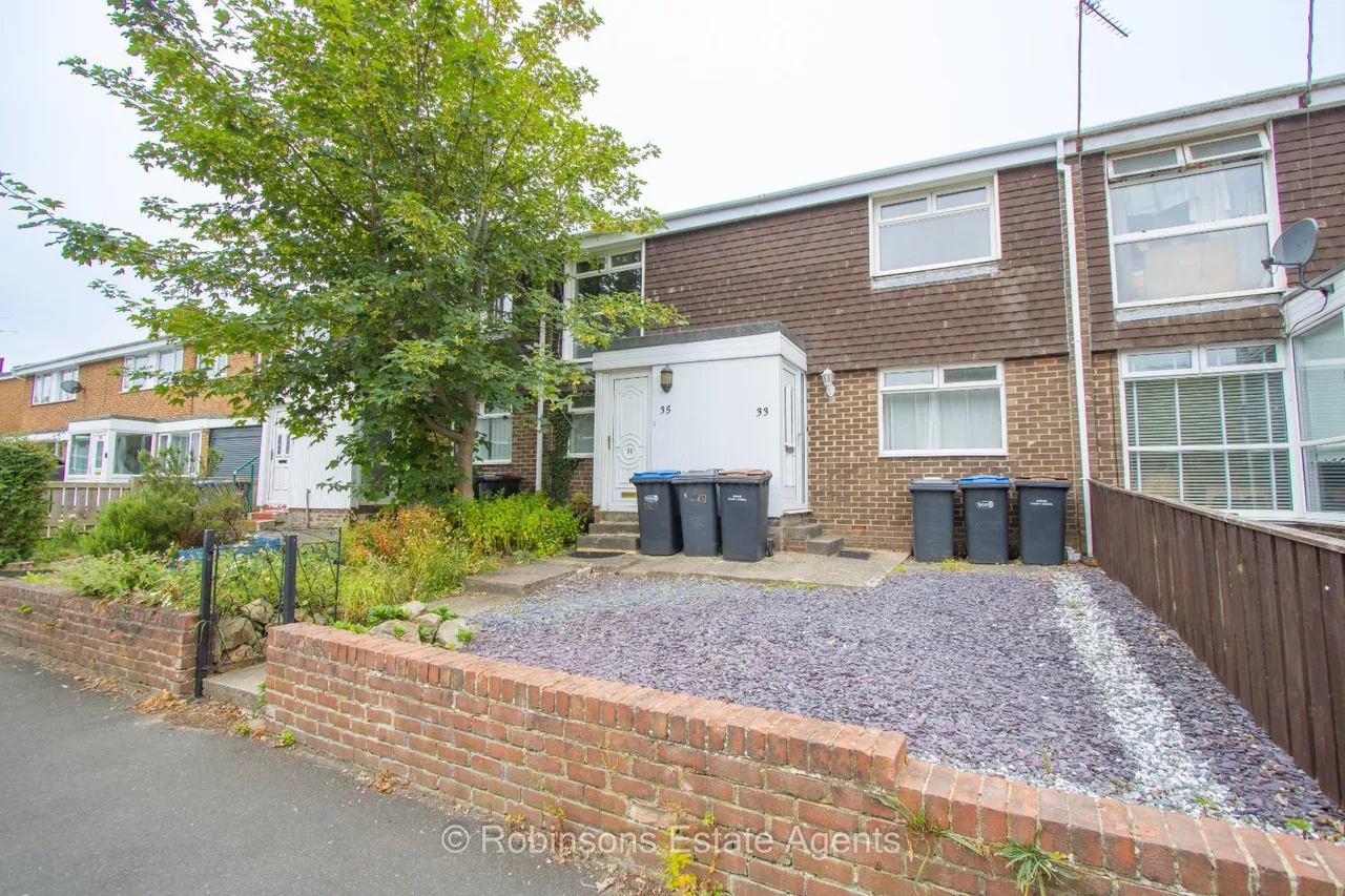 2 bed flat for sale, Middleham Road, Newton Hall, DH1