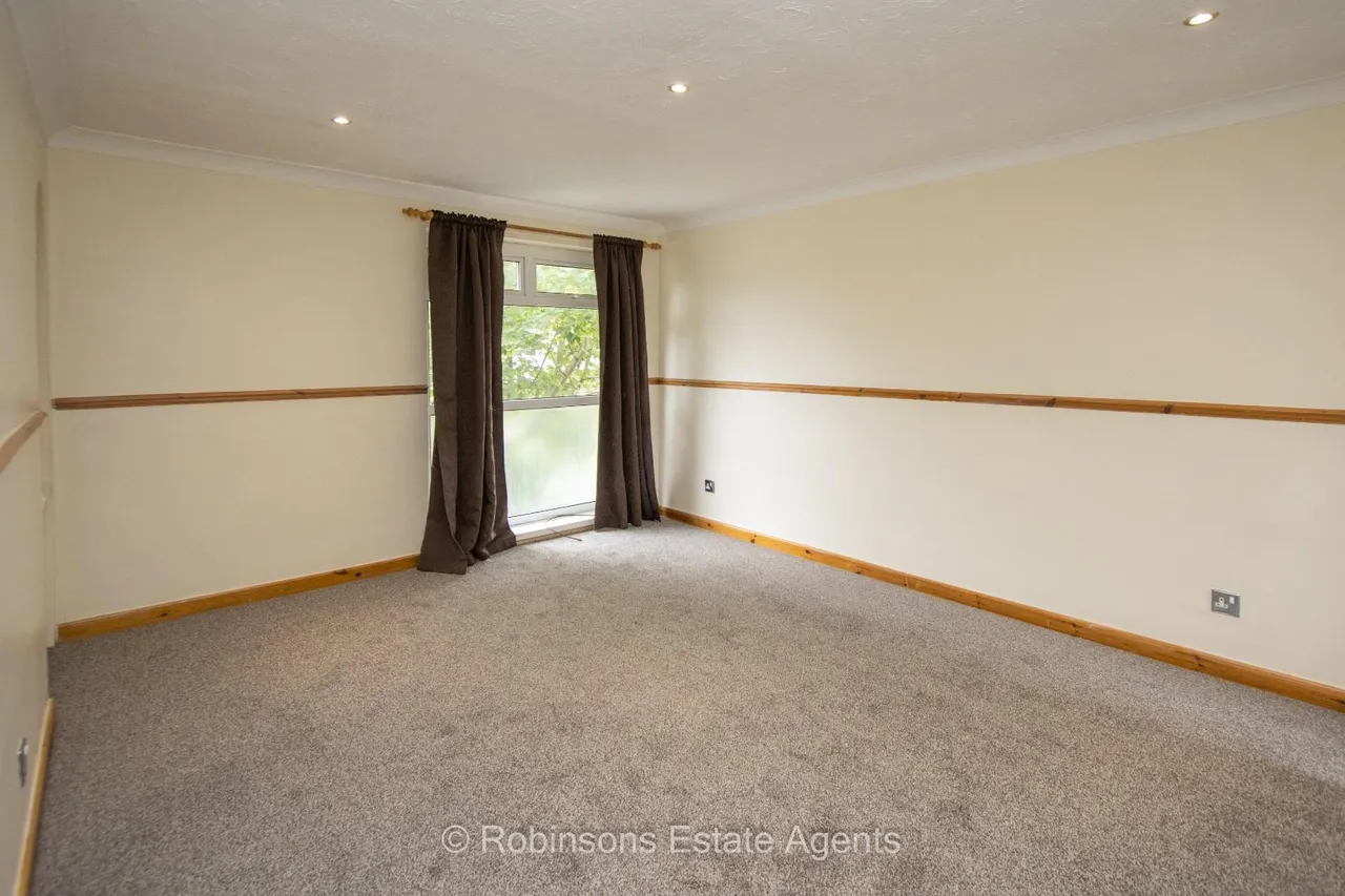Middleham Road, Newton Hall, DH1, photo 4