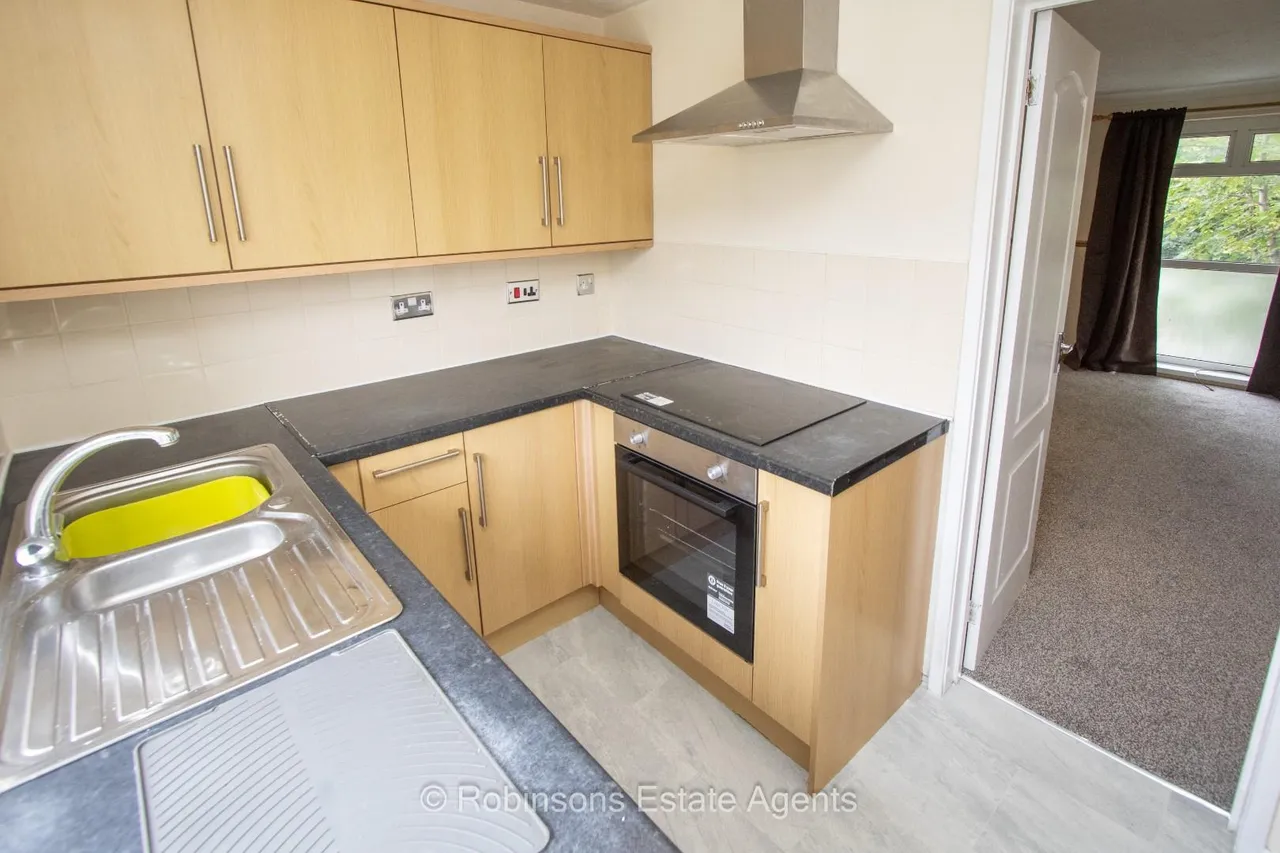 Middleham Road, Newton Hall, DH1, photo 5
