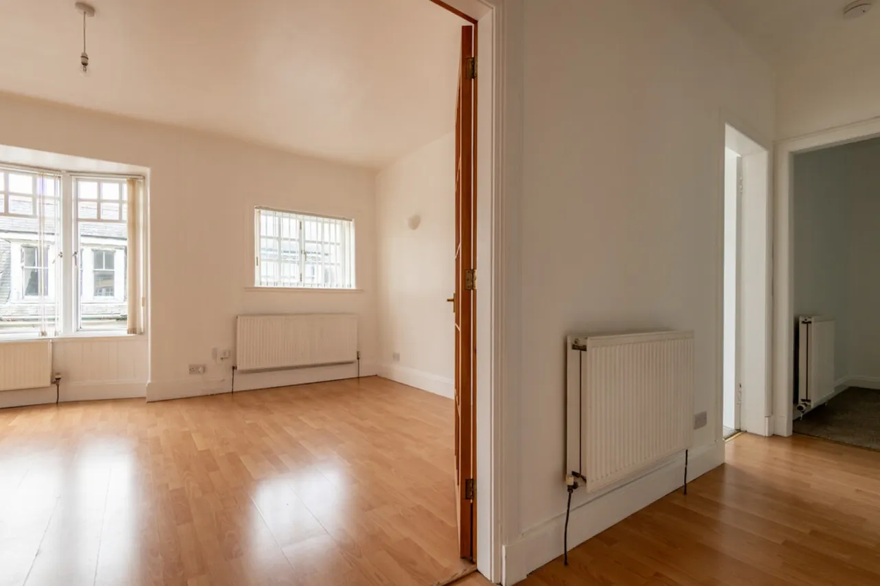 Bridge Street, Dunfermline, KY12, photo 5