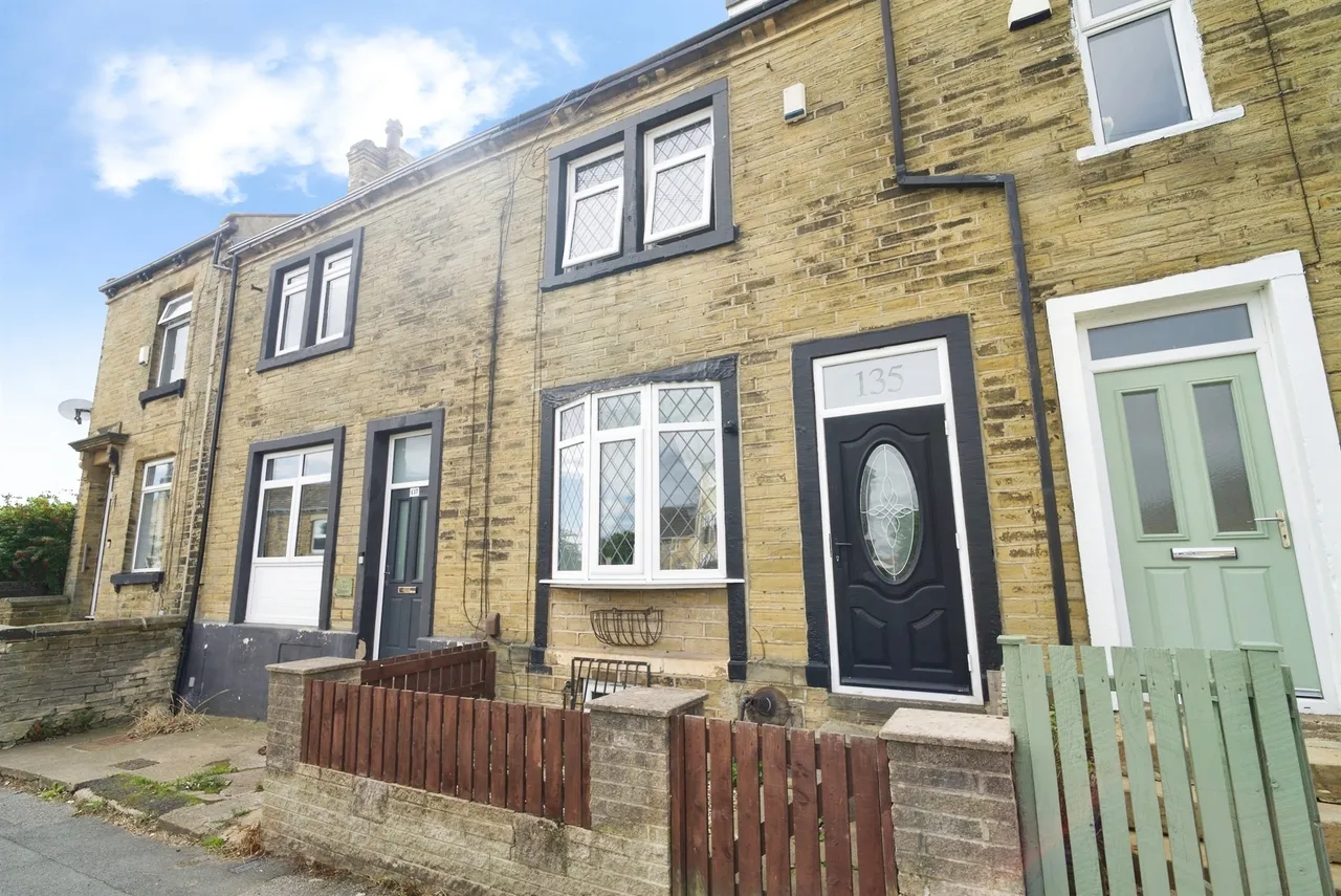 Fartown, Pudsey, LS28, photo 18