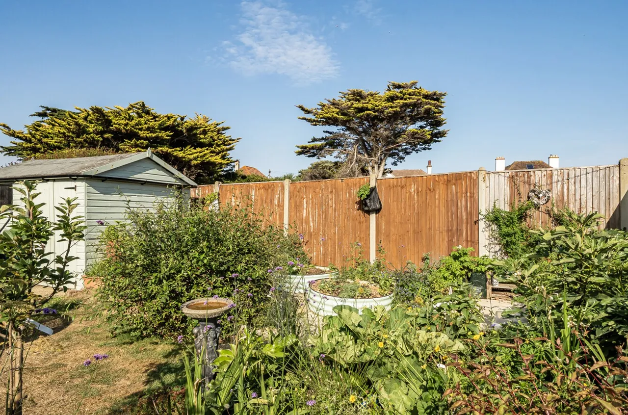 Clayton Road, Selsey, PO20, photo 20