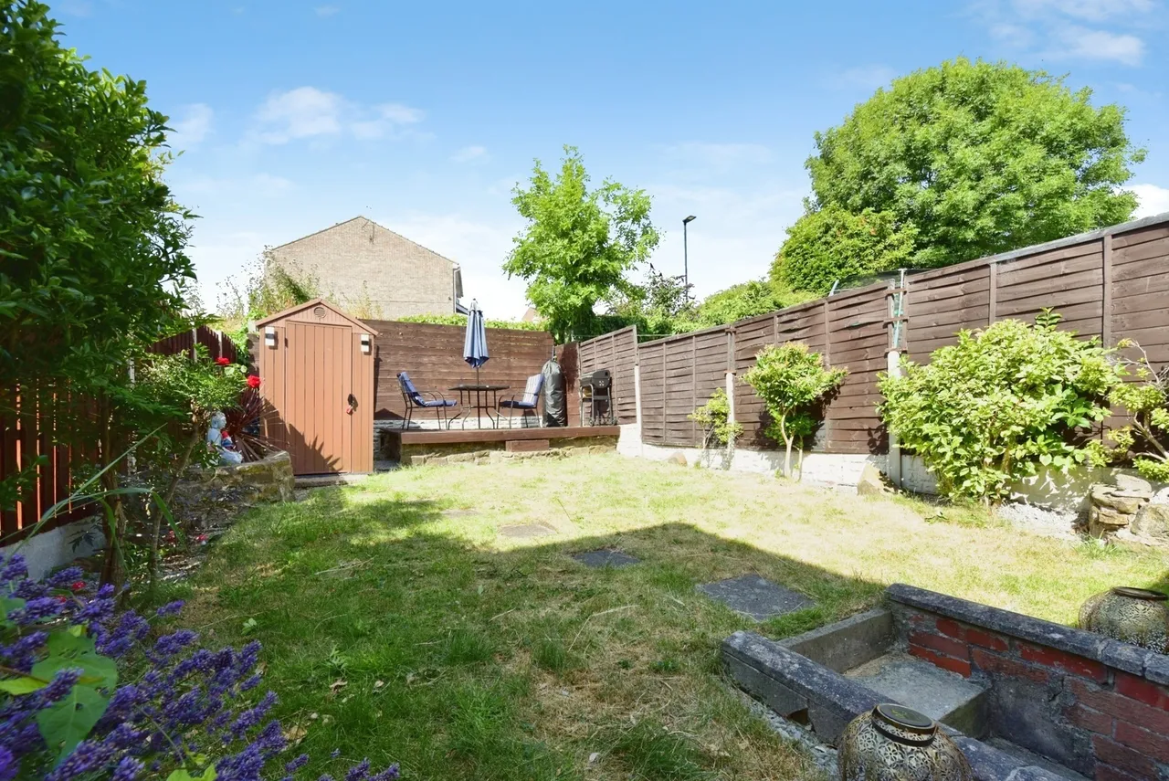 Newlands Grove, Sheffield, South Yorkshire, S12, photo 4