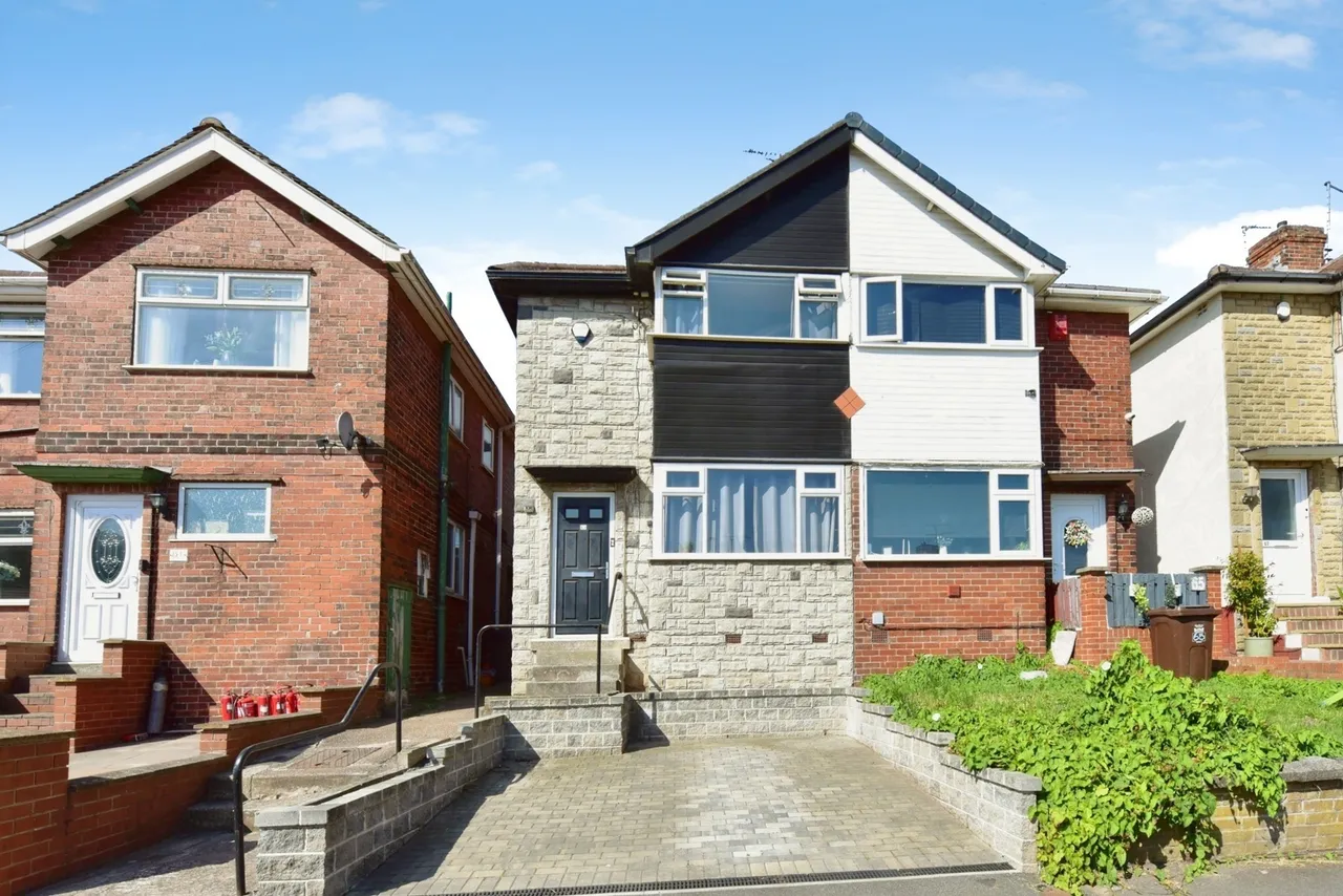 2 bed house for sale — Newlands Grove, Sheffield, South Yorkshire, S12