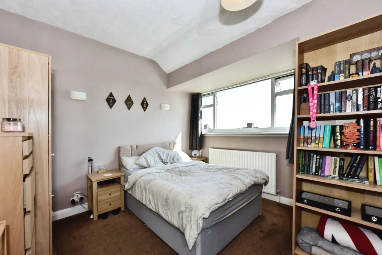 Newlands Grove, Sheffield, South Yorkshire, S12, photo 5