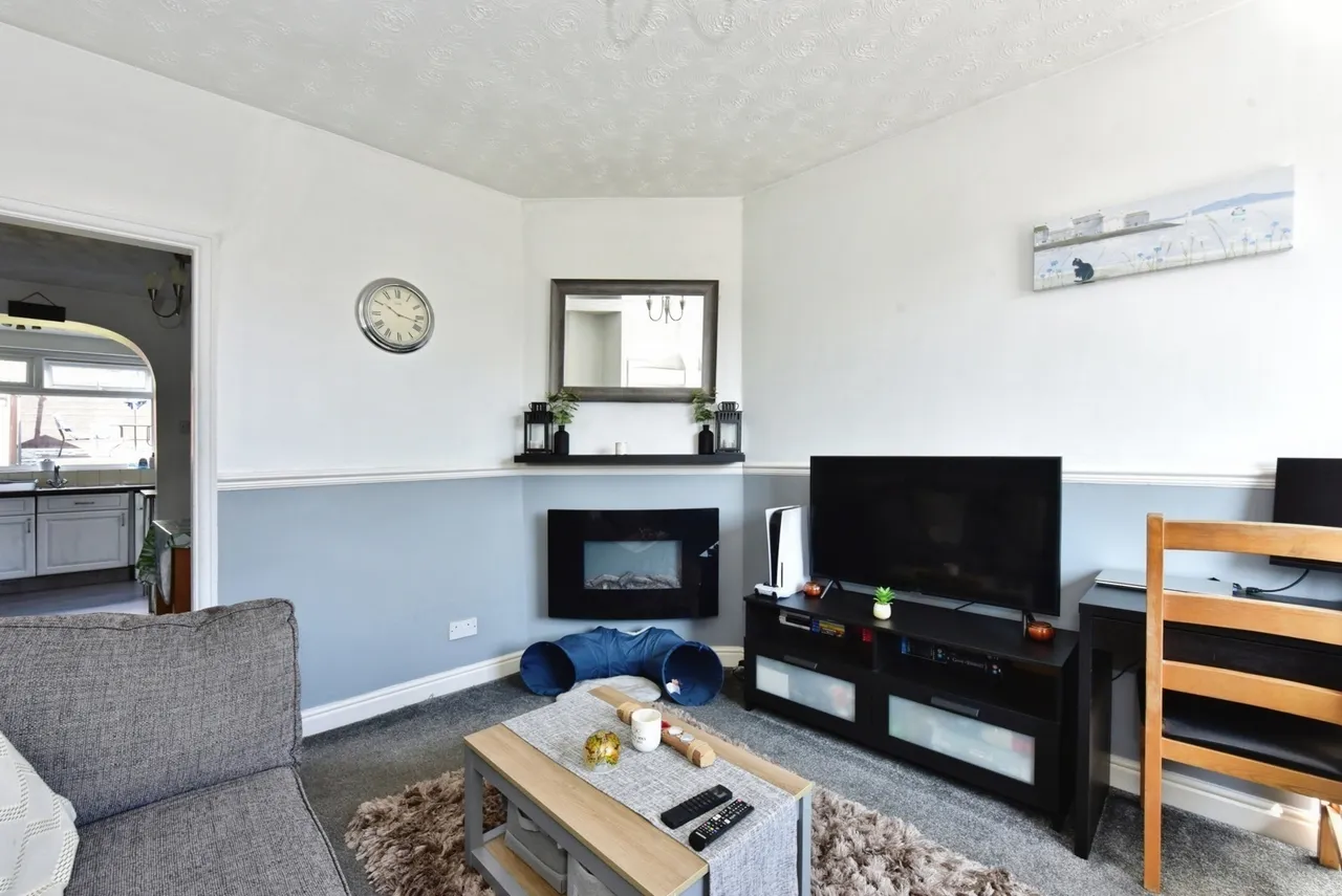 Newlands Grove, Sheffield, South Yorkshire, S12, photo 13