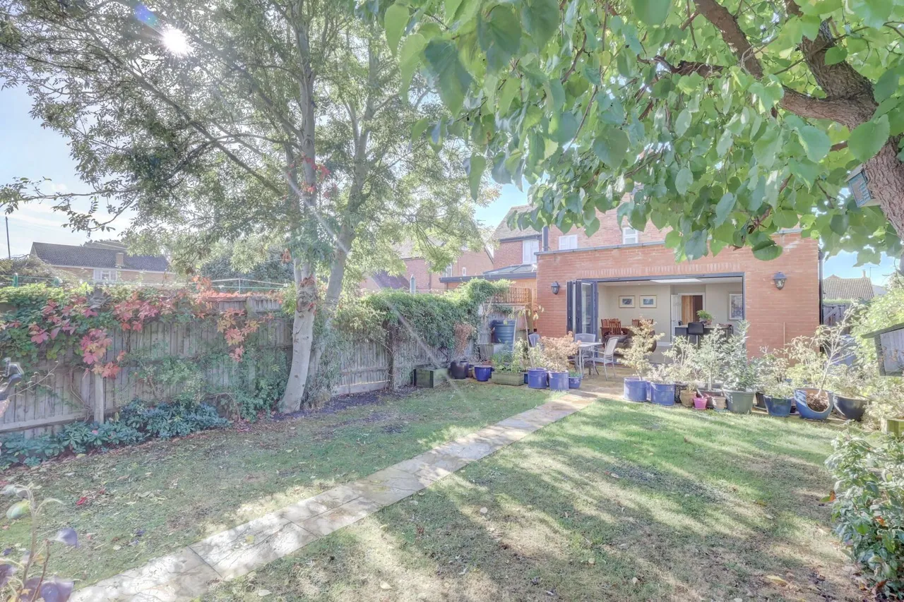 Thame Road, Princes Risborough, HP27, photo 16