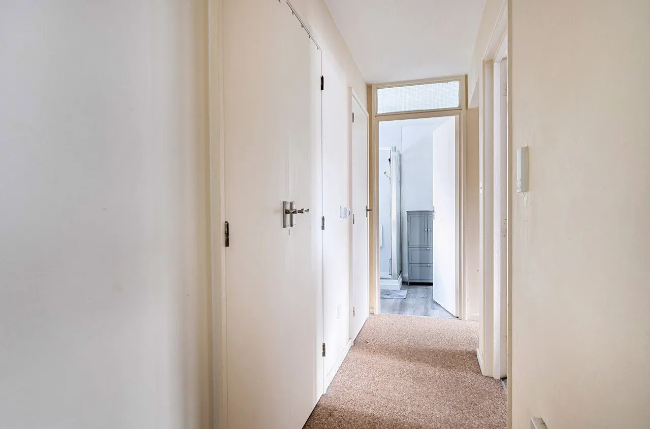 Buttons Yard, Warminster, BA12, photo 13