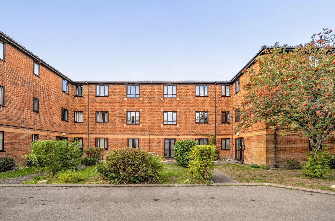 Buttons Yard, Warminster, BA12, photo 16