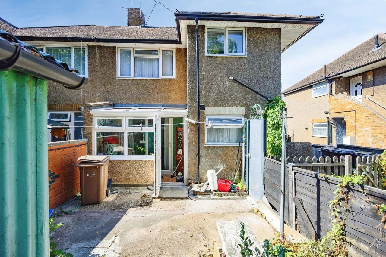 Roman Road, Luton, Bedfordshire, LU4, photo 8