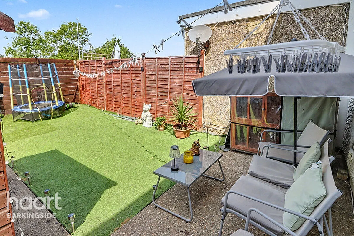 Limes Avenue, Chigwell, IG7, photo 12