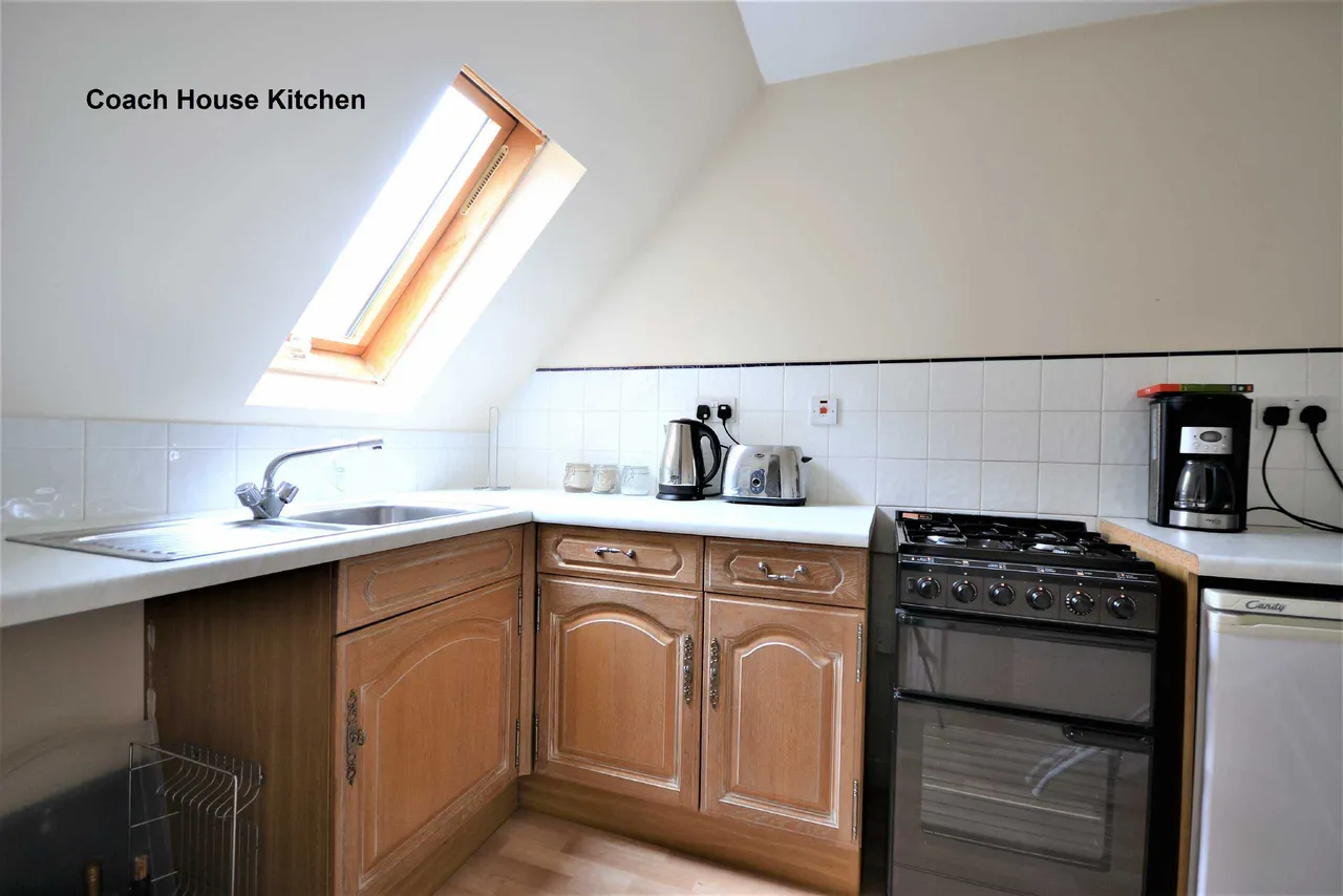 Coombehurst Close, Hadley Wood, EN4 0JU, photo 16