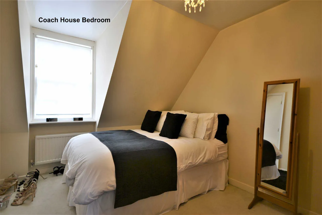 Coombehurst Close, Hadley Wood, EN4 0JU, photo 18