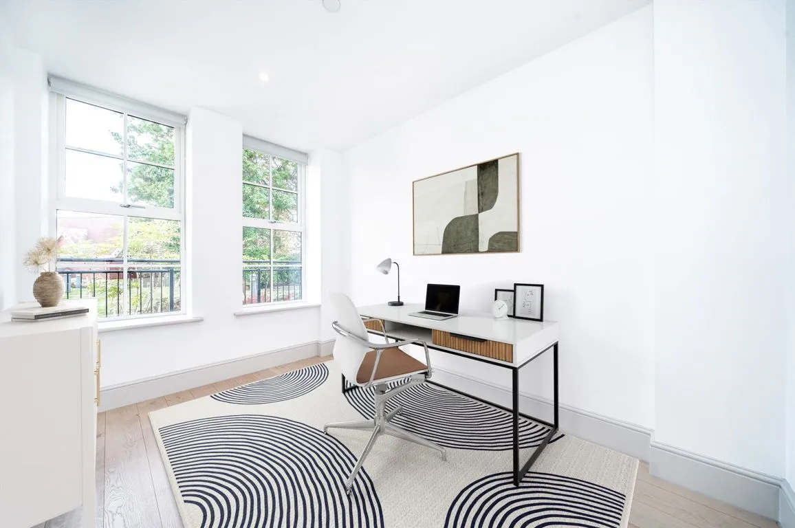 Ridgewood, Weybridge, KT13, photo 8