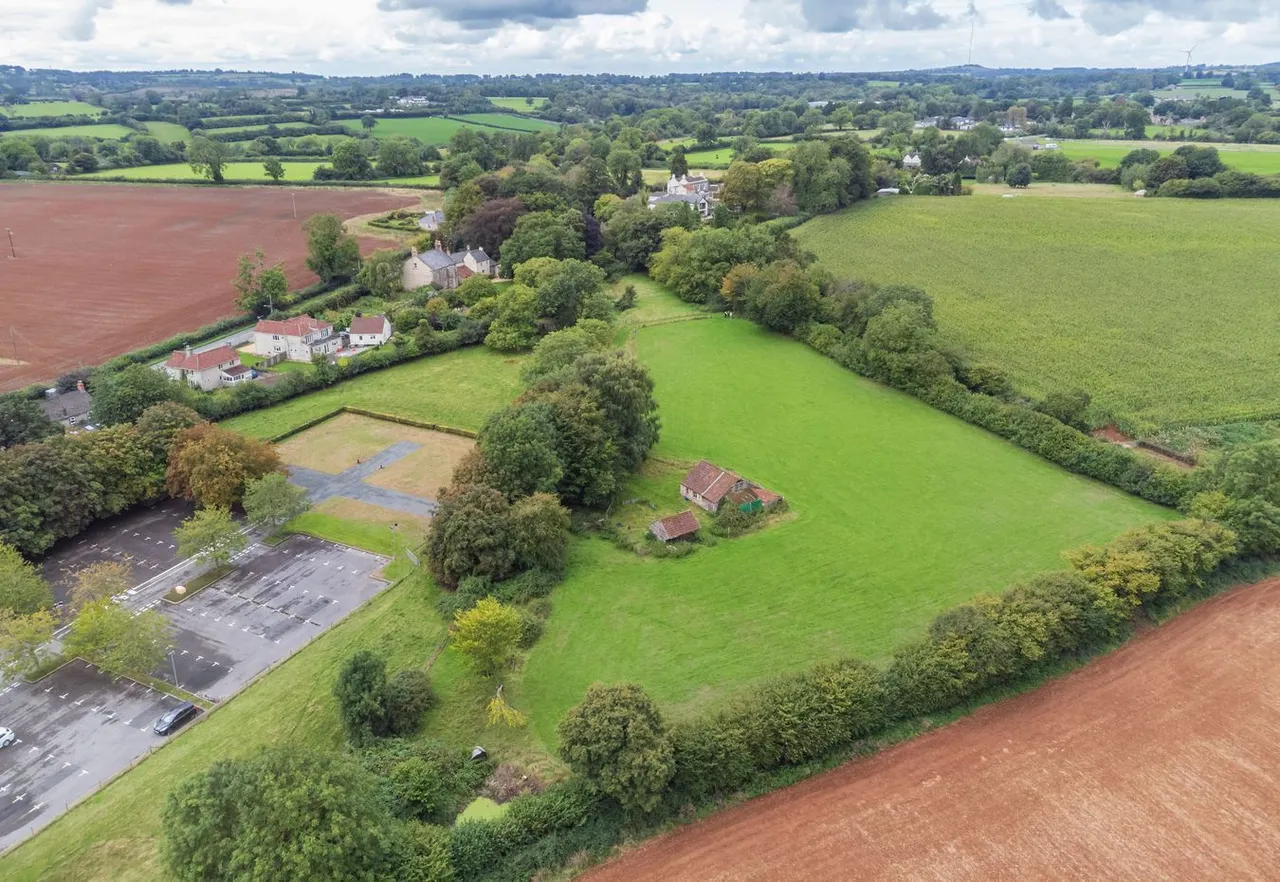 Barn at Thickthorn Lane, Chilcompton, BA3, photo 18