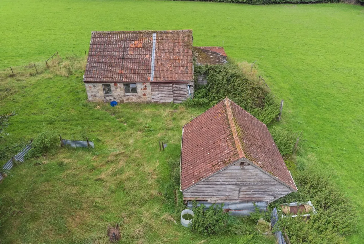 Barn at Thickthorn Lane, Chilcompton, BA3, photo 12
