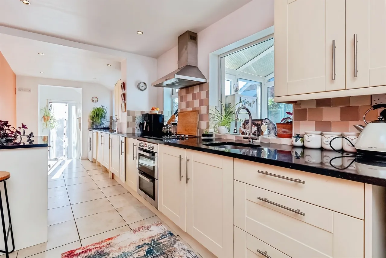 Howard Road, Wollaston, Wellingborough, photo 5