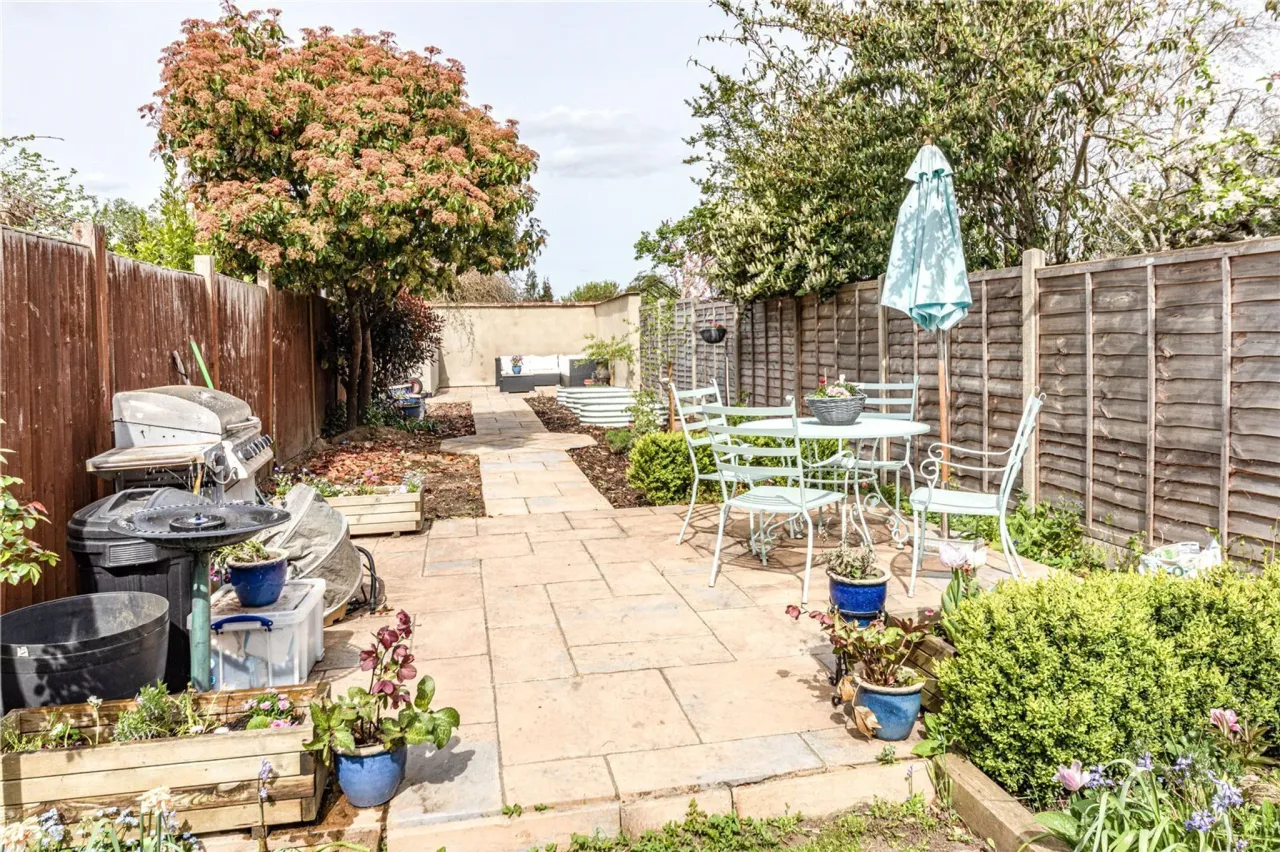 Hart Road, Byfleet, West Byfleet, Sur..., photo 20