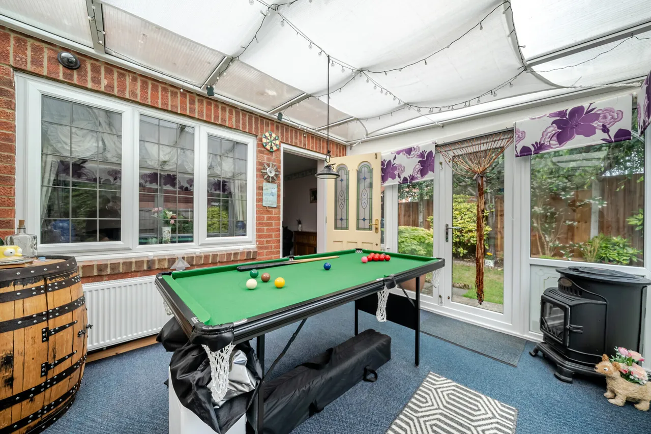 Periwinkle Close, Lindford, GU35, photo 4
