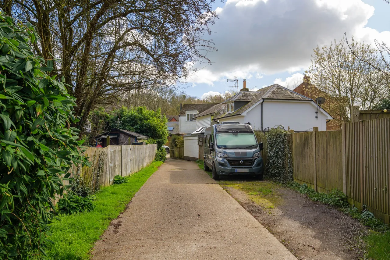 Canterbury Road, Lyminge, CT18, photo 20