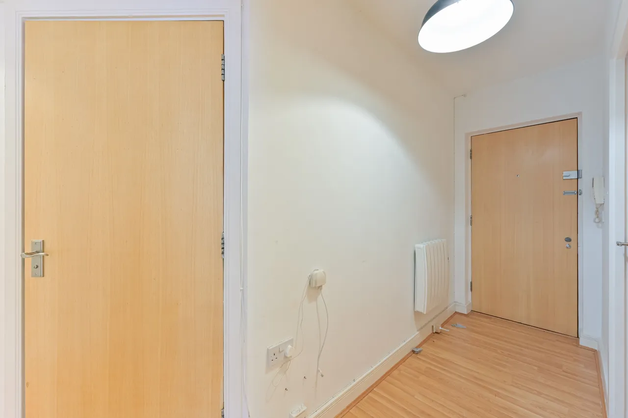 75 Catalpa Court, Hither Green Lane, London, photo 7