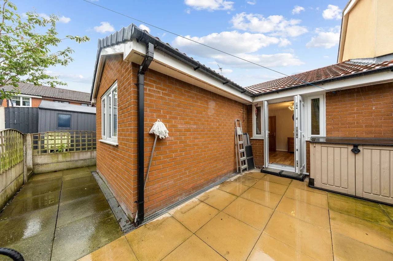 Montrose Close, Fearnhead, Warrington, Warrington, WA2 0SN, photo 14