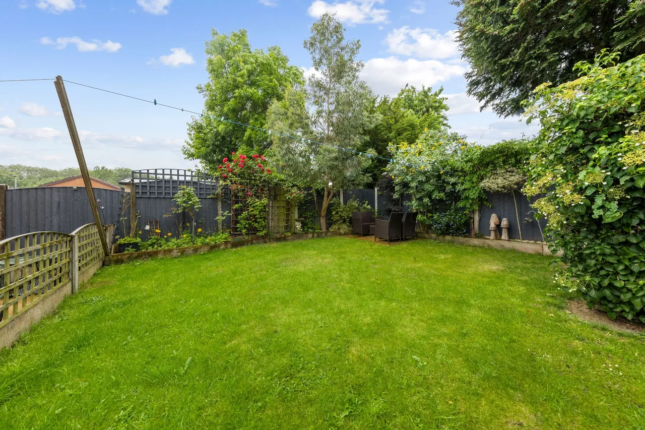 Montrose Close, Fearnhead, Warrington, Warrington, WA2 0SN, photo 11
