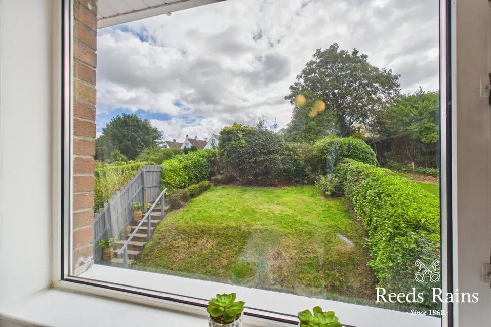 Geary Road, Belfast, County Antrim, BT5, photo 10