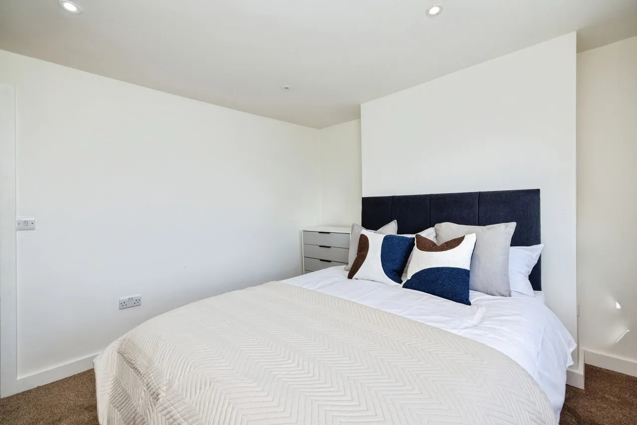 White Horse Road, Limehouse, E1, photo 10