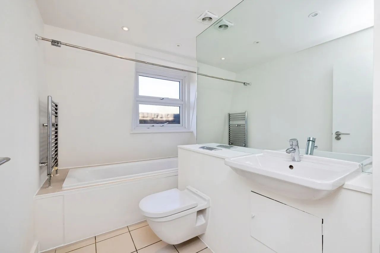 White Horse Road, Limehouse, E1, photo 14