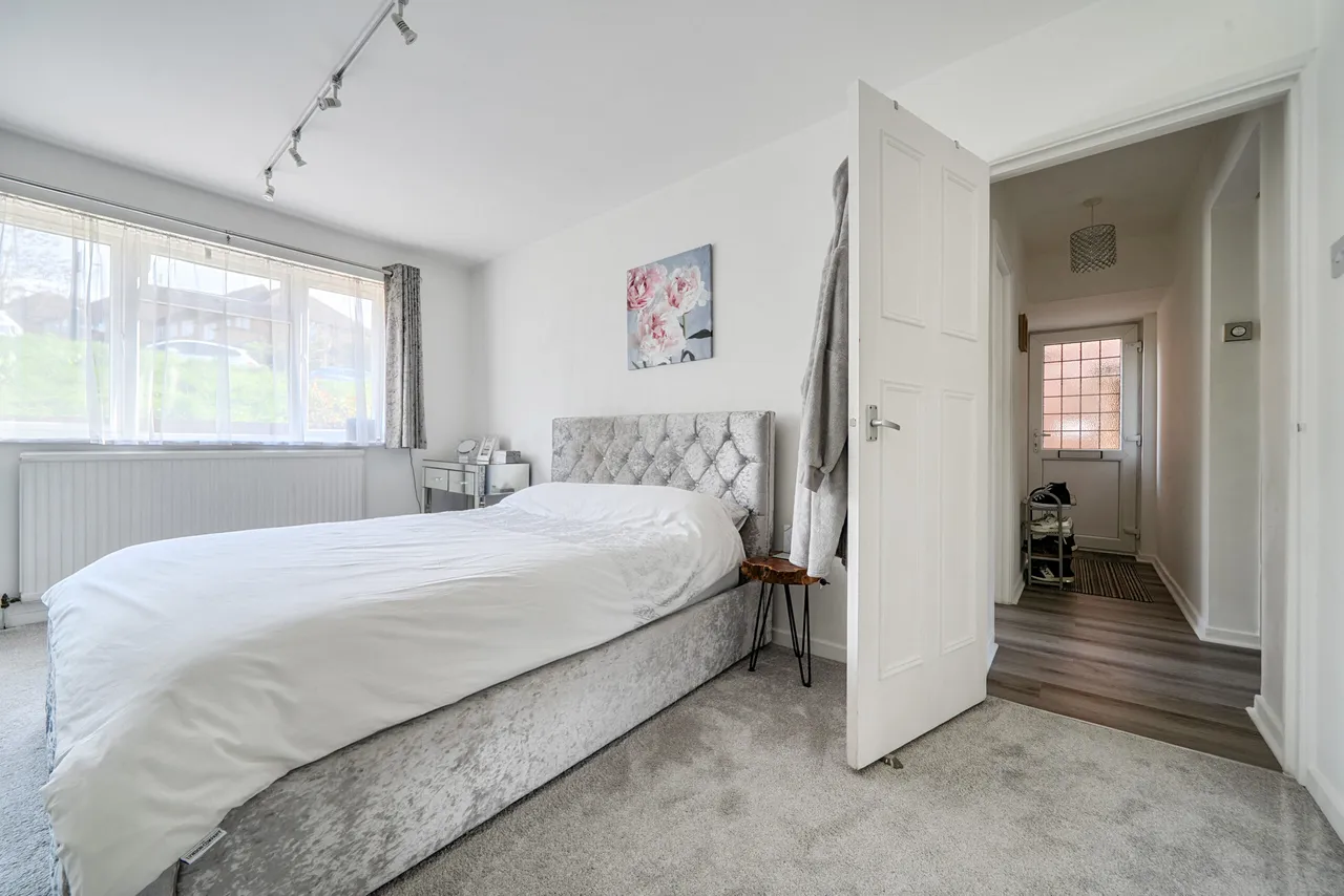 The Vale, London, Greater London, N14 6BA, photo 8