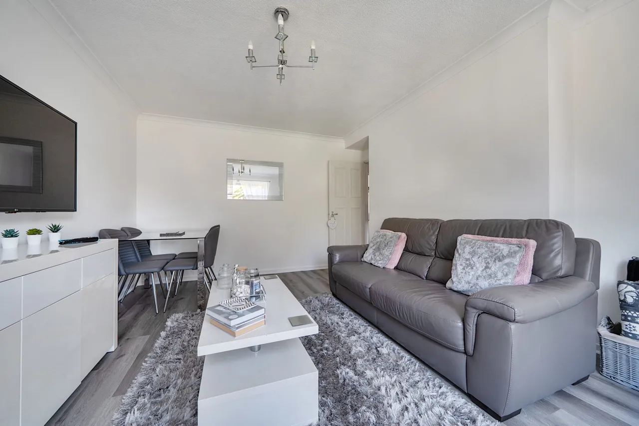 The Vale, London, Greater London, N14 6BA, photo 3