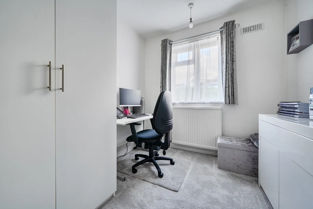 The Vale, London, Greater London, N14 6BA, photo 11