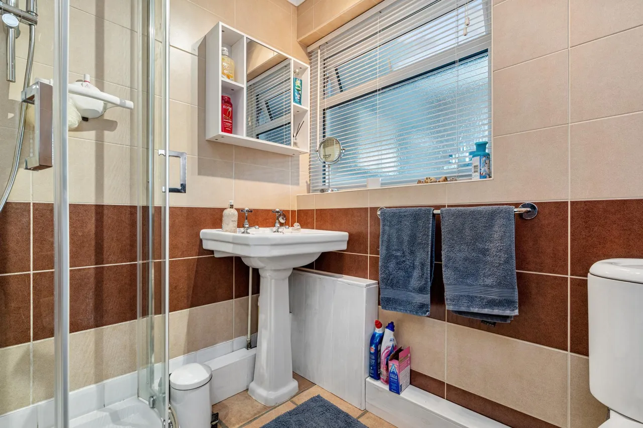 Gorleston Road, Lowestoft, NR32, photo 26