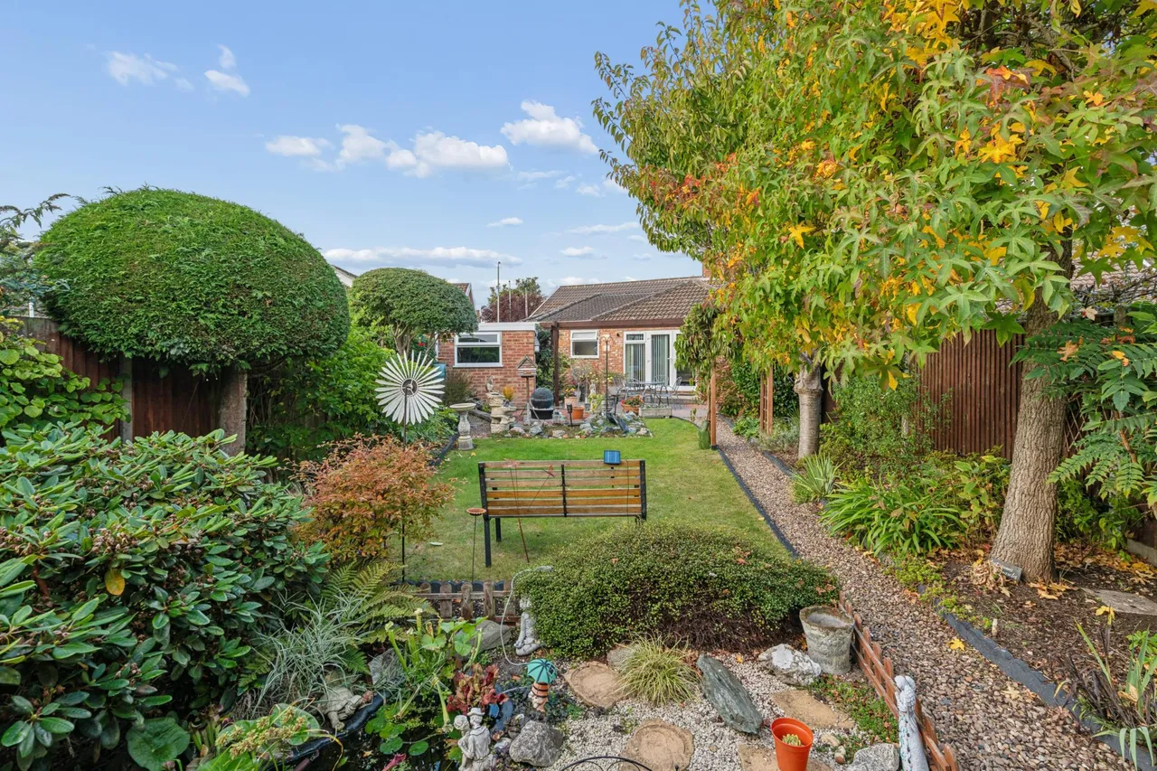 Gorleston Road, Lowestoft, NR32, photo 31