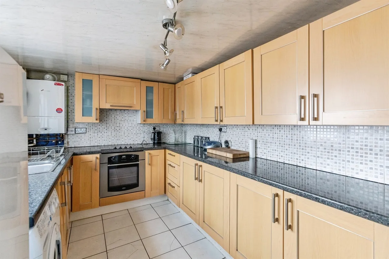 Lister Road, Wellingborough, NN8, photo 7