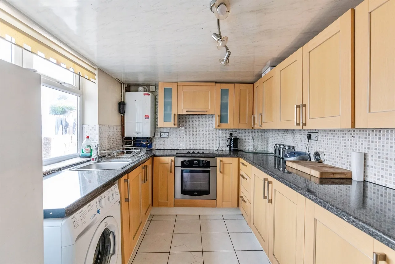 Lister Road, Wellingborough, NN8, photo 8