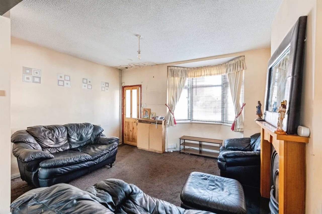 Lister Road, Wellingborough, NN8, photo 2