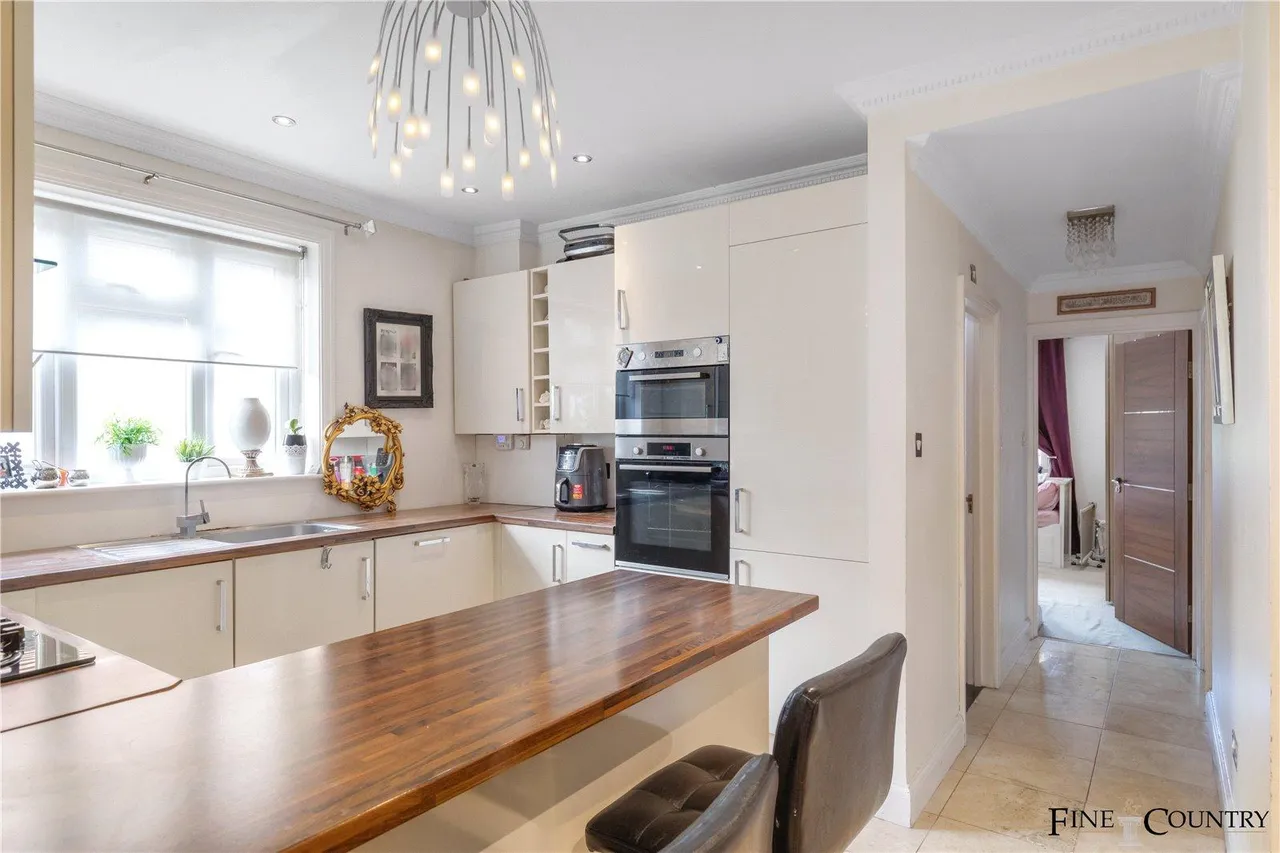 Chatsworth Road, London, photo 15