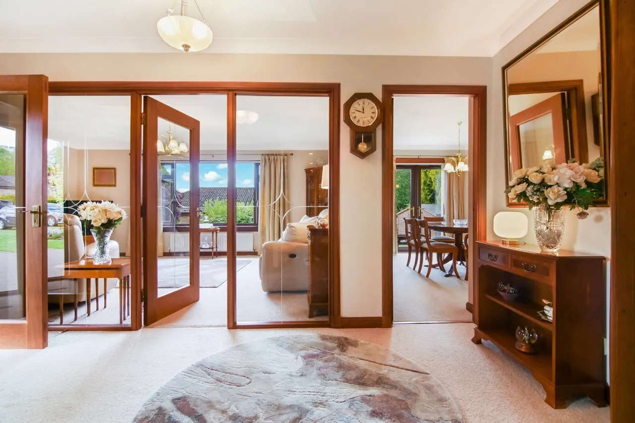 Turnhill Drive, Erskine, Renfrewshire, PA8, photo 4