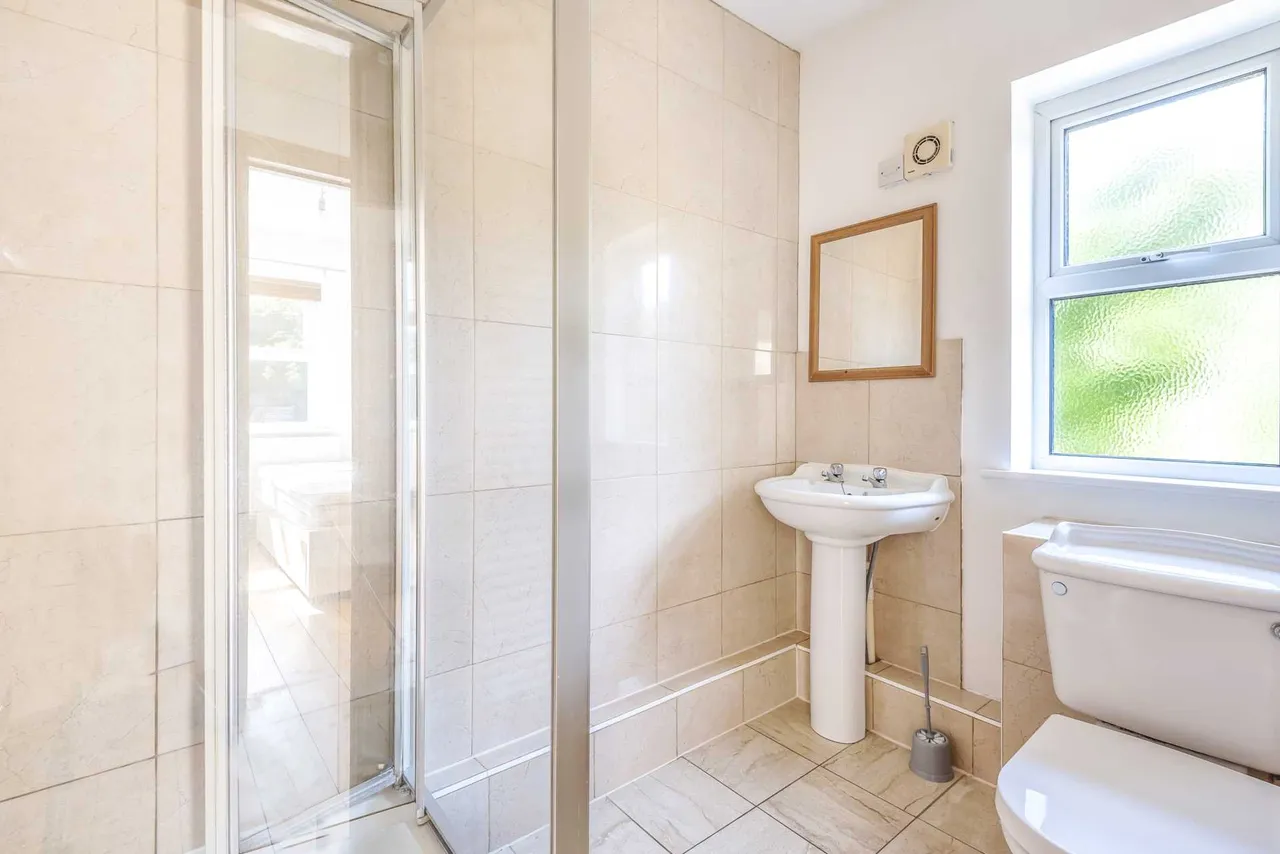 Manor Road, Guildford, GU2 9NR, photo 8